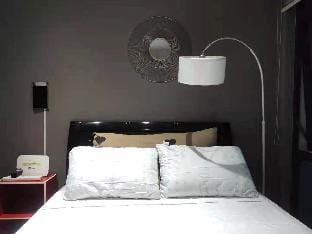Amazing Gramercy Makati Upper Floor Studio 3311 Apartment in Makati