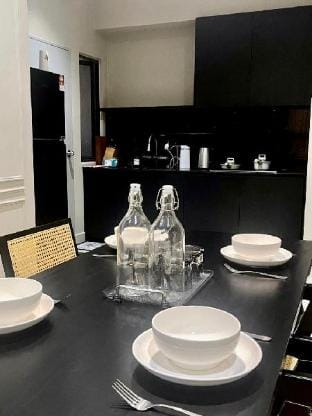 MV3B6P KLView Luxury Green & Black Velocity Maluri Vacation rental in Federal Territory of Kuala Lumpur