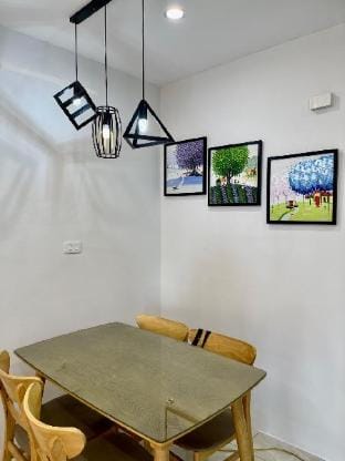 Căn Hộ Newlife Hạ Long Apartment in Laos