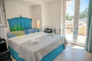 [Ostuni White City] Trullo with swimming pool Vacation rental in Province of Taranto