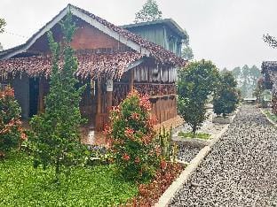 Buana Glamping Campground/ 
RV Resort in West Java