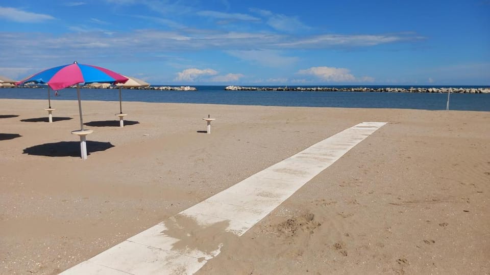 Vinsea Hotel Hotel in Bellaria - Igea Marina