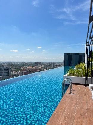 The Horizon Ipoh | Spacious 4Beds 9pax| Iconique16 Apartment in Ipoh