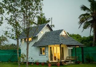 JC Den Kumbalanghi Villas By VOYE HOMES Vacation rental in Kochi