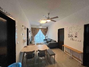 Bliss Cozy Home (6Pax) 2Park 24/7 Easy Self Access Apartment in Federal Territory of Kuala Lumpur