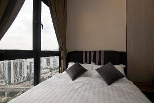 NeuSuites Modern Furnished Two Bedroom Vacation rental in Federal Territory of Kuala Lumpur