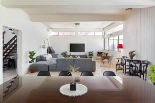 Retro & Charming Bungalow in Damansara Heights Vacation rental in Petaling Jaya