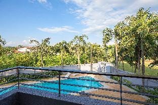 Phuket Airport Villas Villa in Thep Krasatti