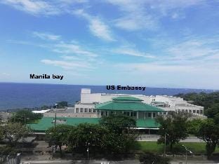Grand Riviera Suites  Near slec Apartment in Manila City
