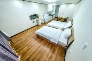Jeju Regina Pension Bed and Breakfast in South Korea