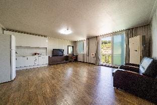 Hongcheon Sun Hotel N Resortel Bed and Breakfast in Gyeonggi-do