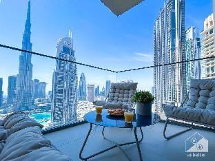 Luxurious Living in 2B with Burj & Fountain Views Vacation rental in Dubai