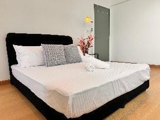 KLCC Luxury 5Pax 2R1B Mercu Summer Suite 欢迎您  Apartment in Federal Territory of Kuala Lumpur