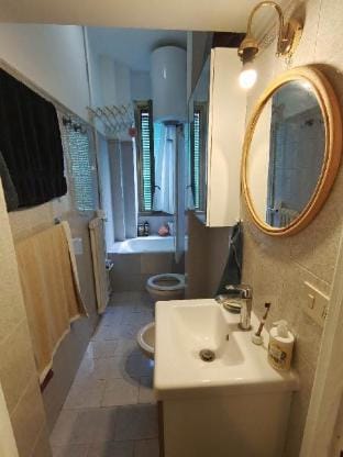 Cozy harbor for a short stay Apartment in Milan