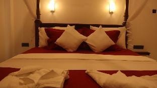 Marine Ray Resort In Hikkaduwa Room No 1 Vacation rental in Hikkaduwa