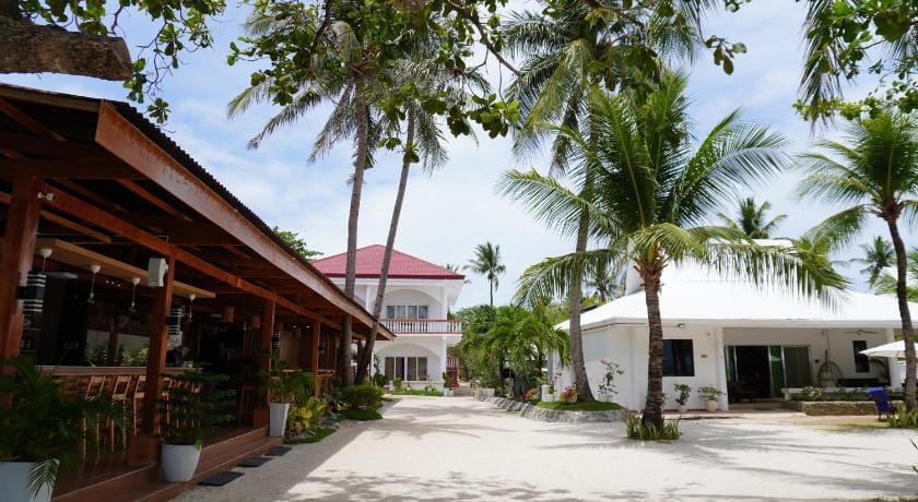 Costa Liz Island Resort Hotel in Central Visayas