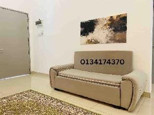 Alyn Home Kluang IV Netflix Wifi Coway Vacation rental in Johor