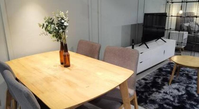 Modern Comfy Bdr Permaisuri w 2 parking Apartment in Federal Territory of Kuala Lumpur