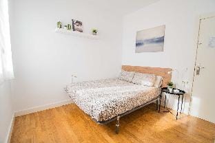 Paralelo H3 Apartment in Barcelona