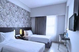 Tulip Superior Room 1 BR JU08A Apartment in Kuta