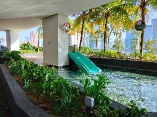 Exquisite KL Retreat Pool & Gym High Speed 100MB Vacation rental in Federal Territory of Kuala Lumpur
