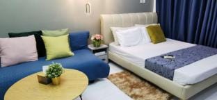 Elite Pod Manila Apartment in Makati