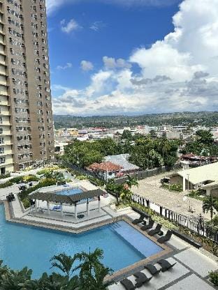 Heart of CDO Comfy Wi-Fi Netflix Apartment in Cagayan de Oro