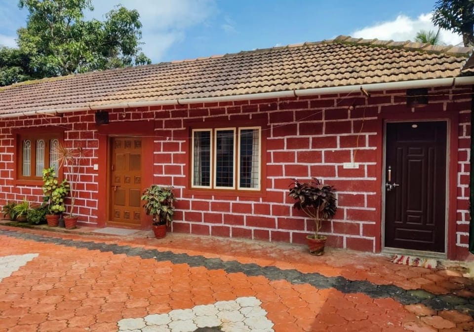 CocoStay Coorg Villa in Kerala