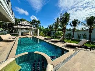 Phuket Getaway 3 BR Pool Villa Villa in Rawai
