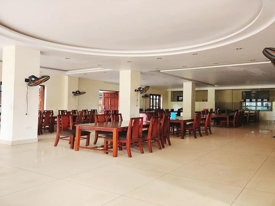 khách sạn Hoàng An - biển Hải tiến Thanh Hóa Hotel in Laos