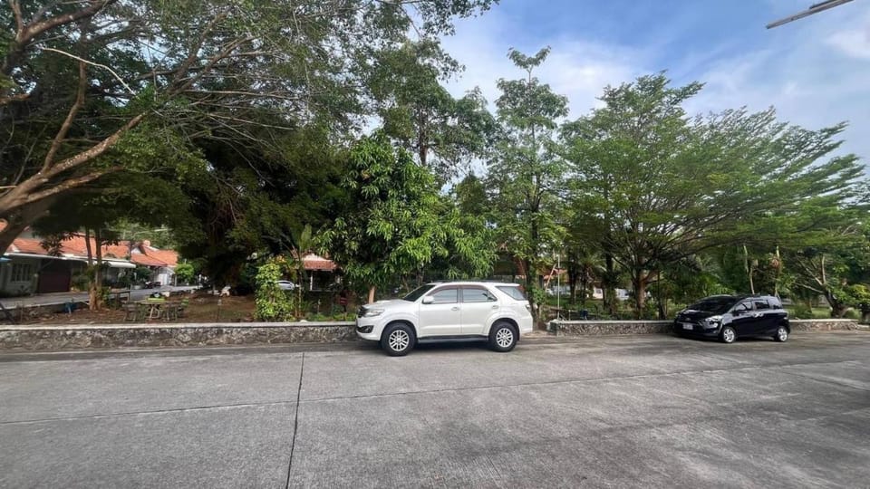 Single Home 2brs2baths  Phuket Kathu Townkis Apartment in Patong