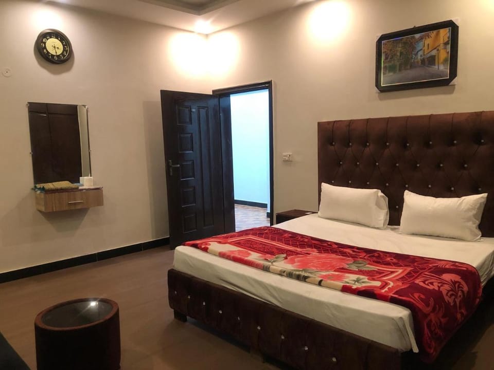 Defence-Mark-Hotel Hotel in Lahore