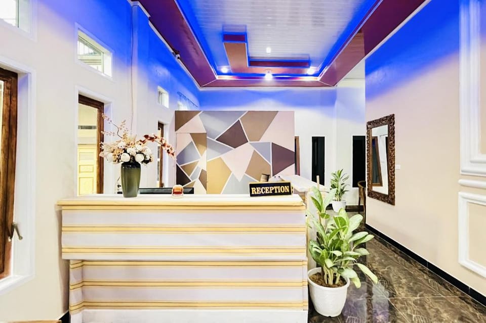 RedDoorz @ Gunari Guest House Merek Karo Hotel in Indonesia