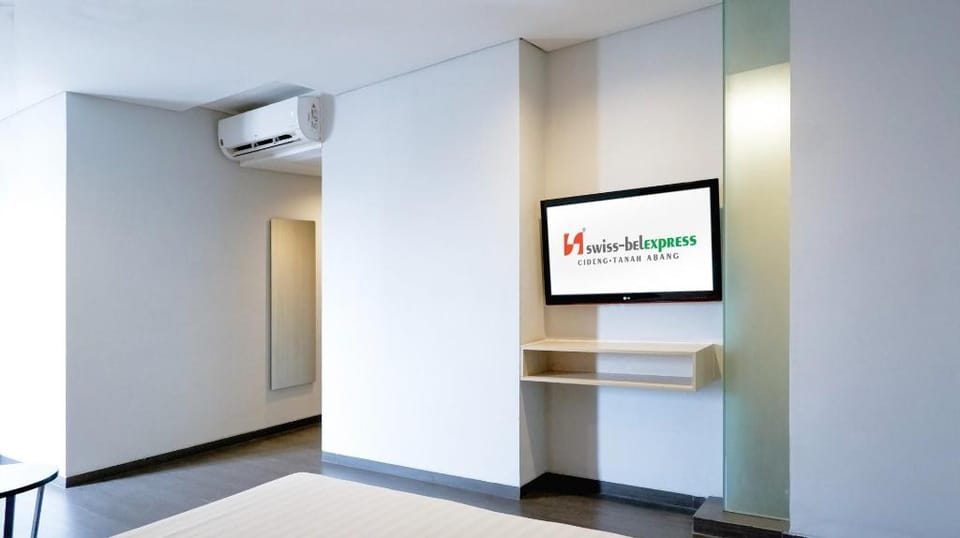 Swiss-Belexpress Cideng Hotel in Jakarta