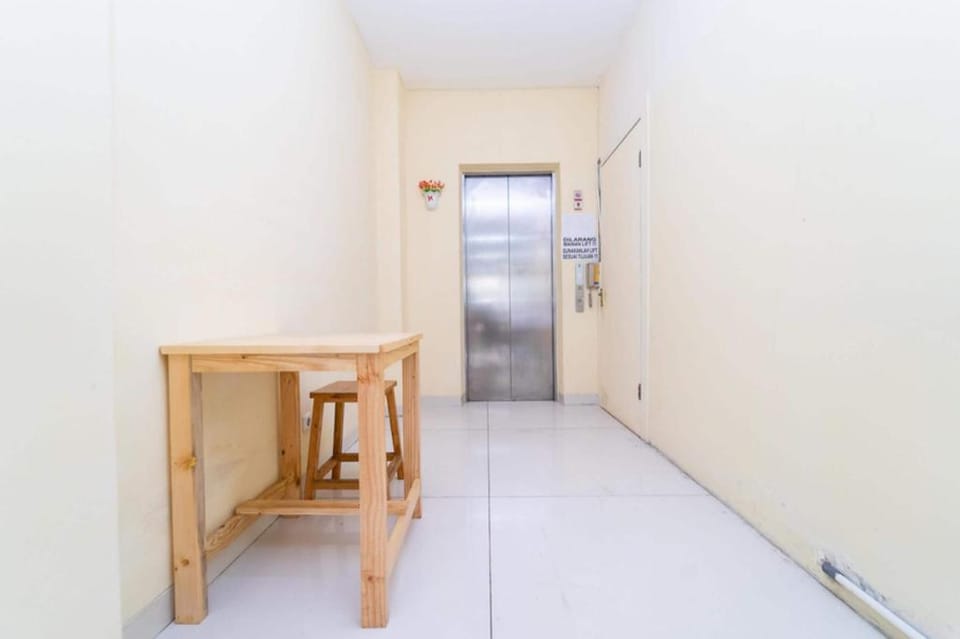 SPOT ON 93827 Rumah Kost Harapan Indah Hotel in West Java