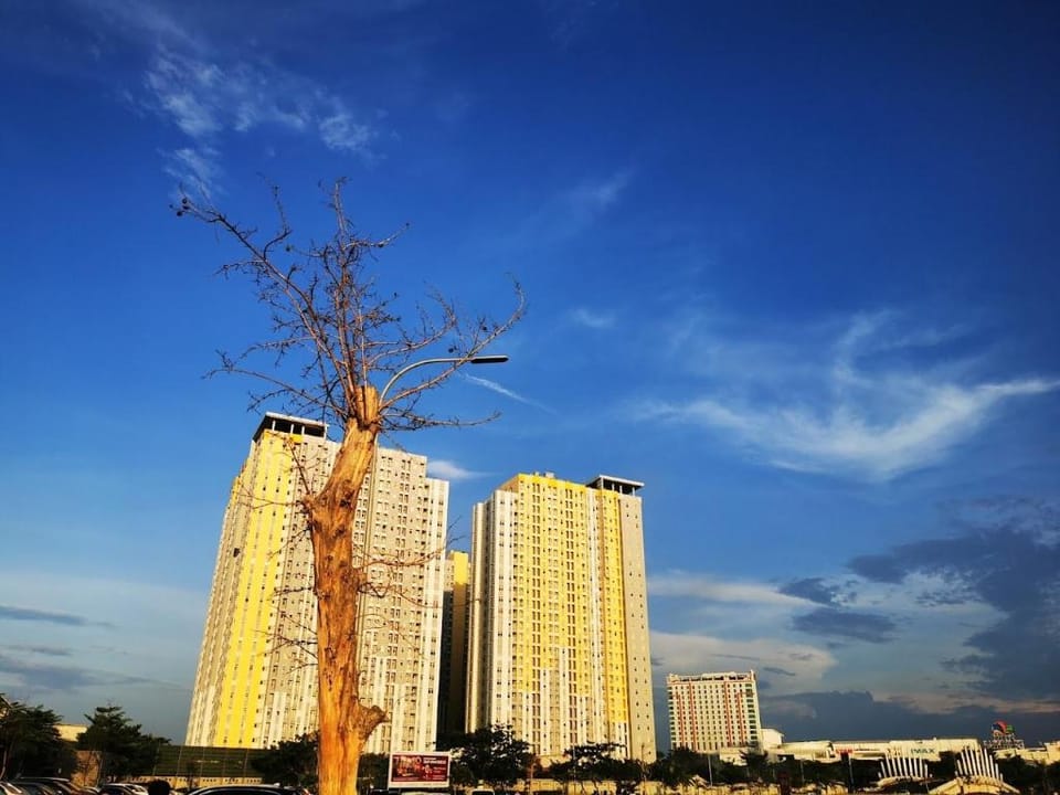 Capital O 93935 Kukami Rooms Hotel in West Java