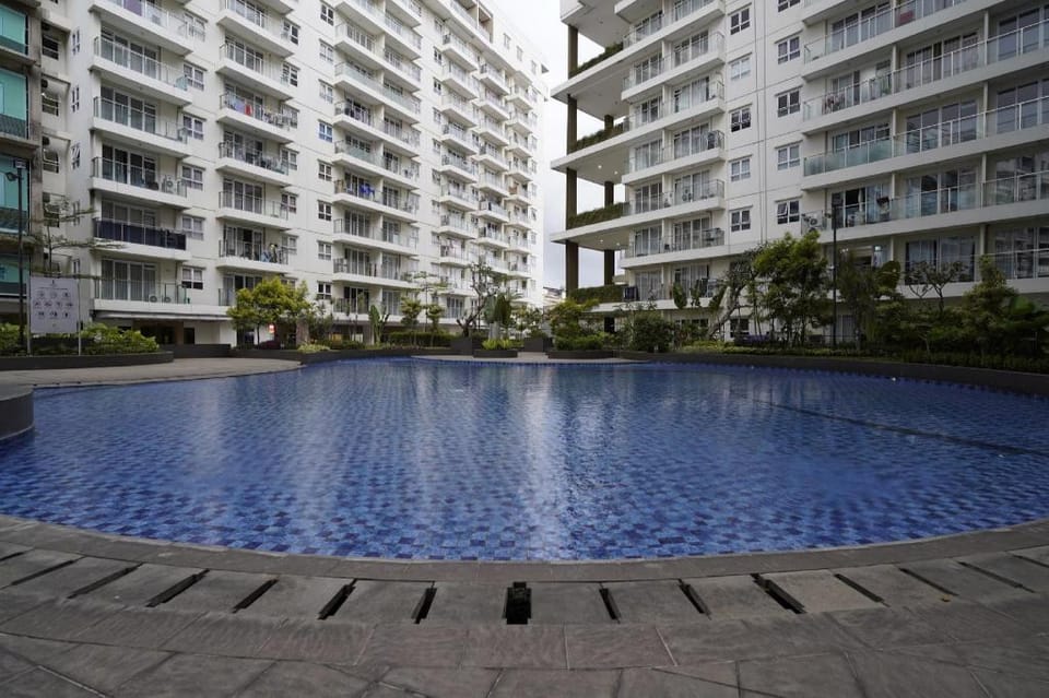 OYO 93923 Gateway Pasteur Apartment By Rini Hotel in Bandung
