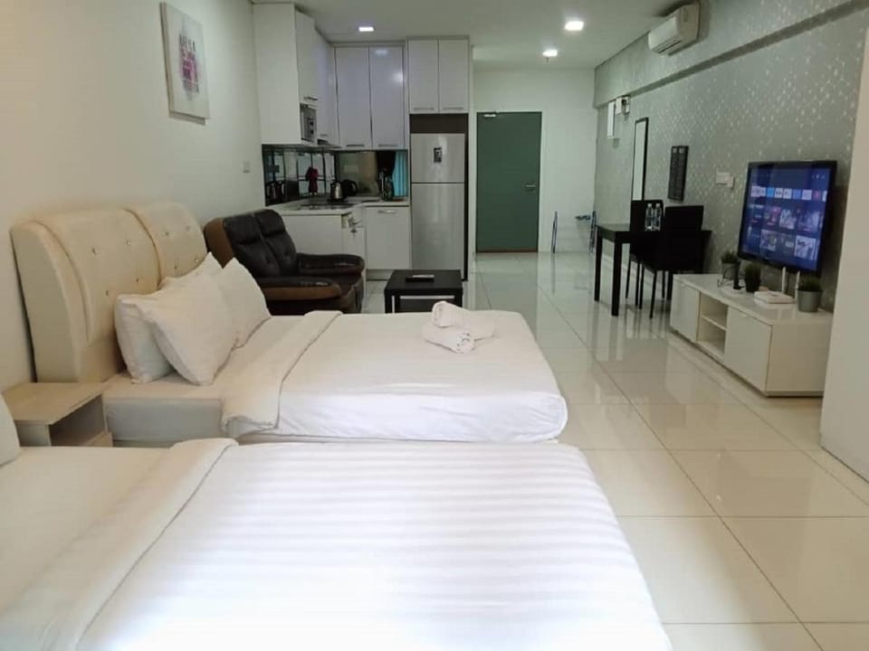 Diamond Suite KL at Mercu Summer Suite KLCC Apartment in Federal Territory of Kuala Lumpur