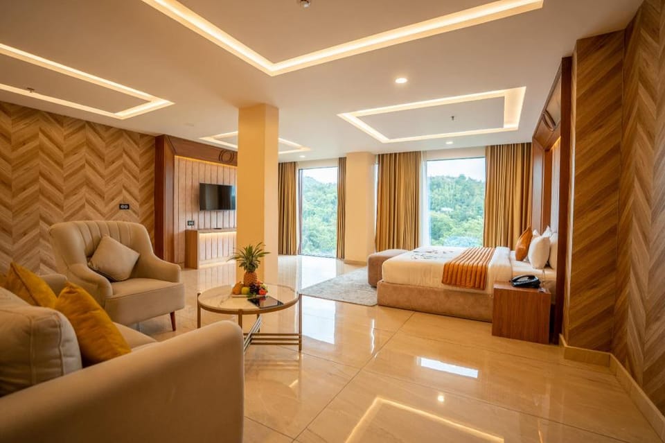 Serene Horizon Hotel in Kerala