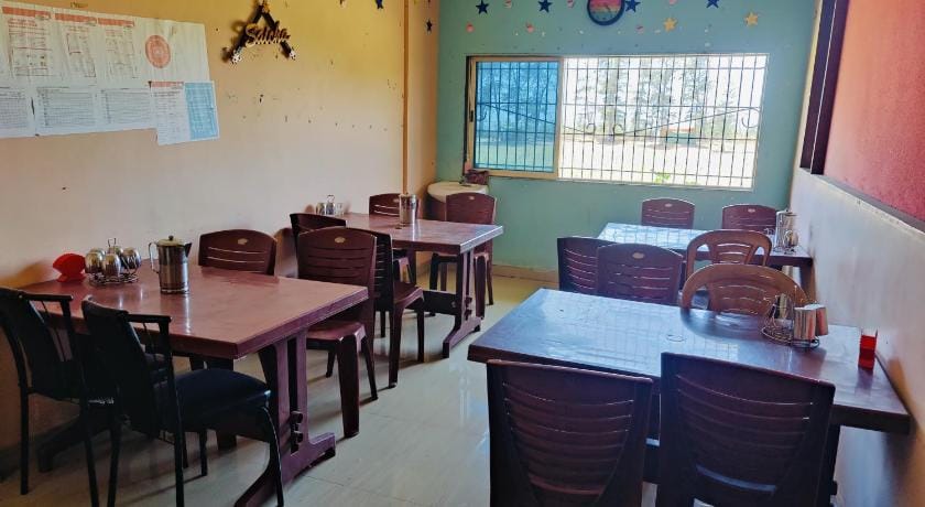 BEACH STAYs Bed and Breakfast in Maharashtra