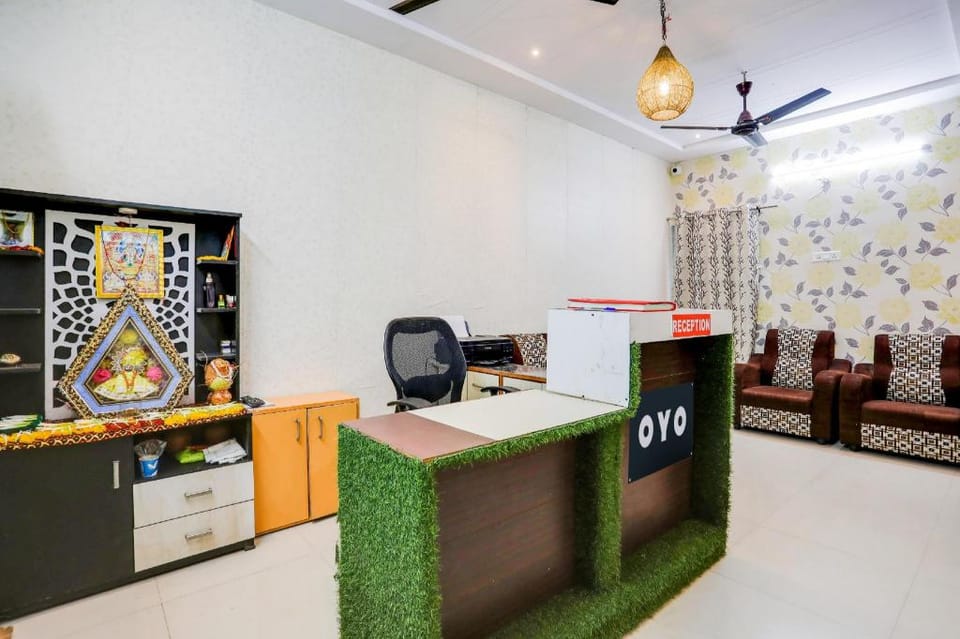 Hotel O Grand Trinity Hotel in Maharashtra