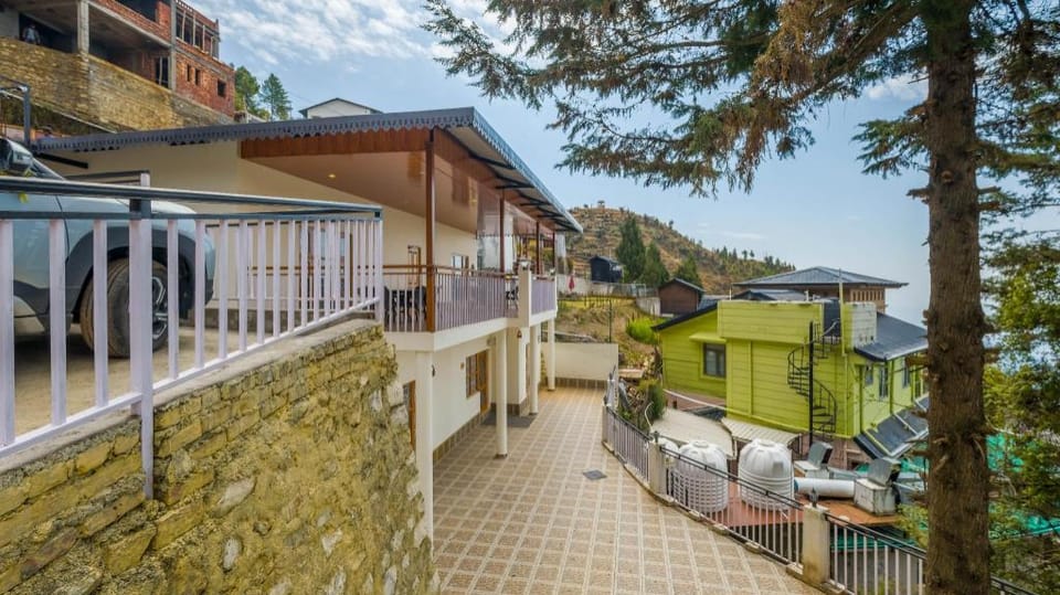The Fawn Cottage Hotel in Uttarakhand