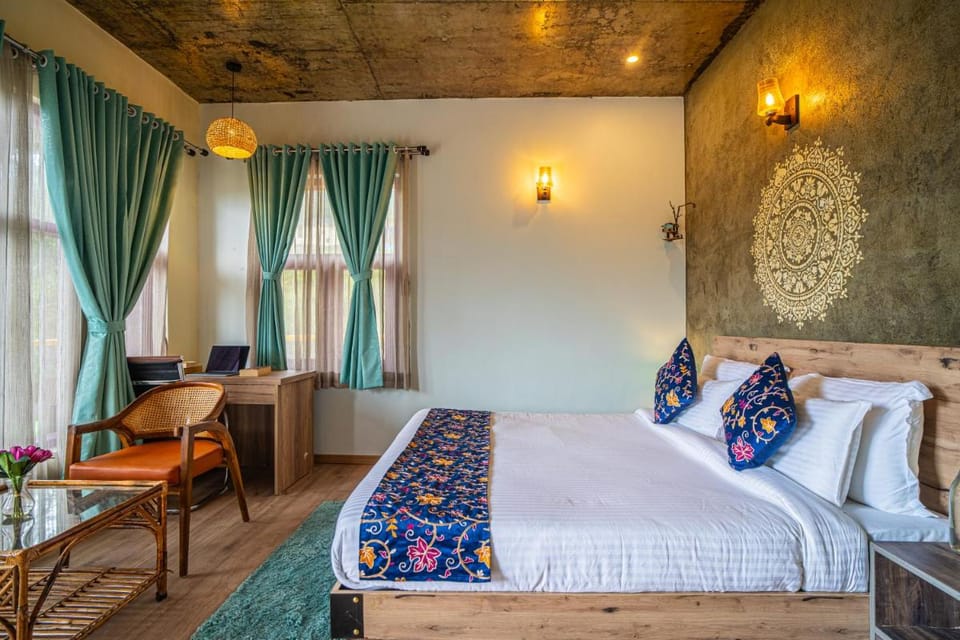 Adrushya Estates Luxury Suites, Mukteshwar Hotel in Uttarakhand