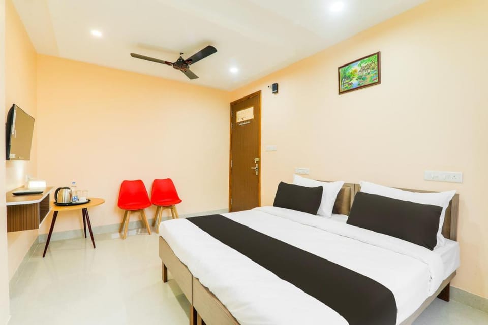 Hotel O Happy Times Vishveshwar Park Hotel in Lucknow