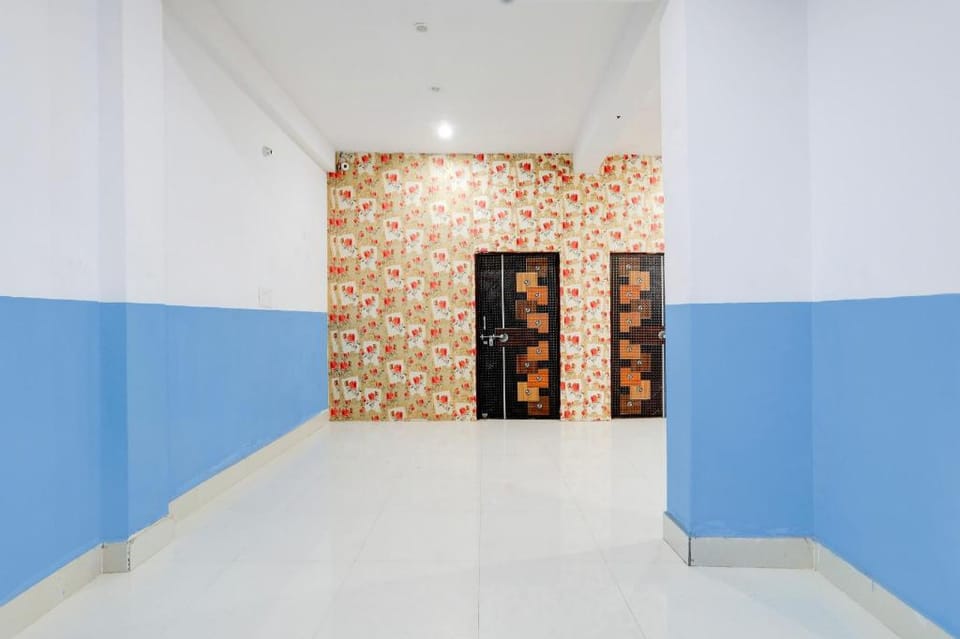 Hotel O THE HIGHWAY HOTEL Hotel in Uttar Pradesh