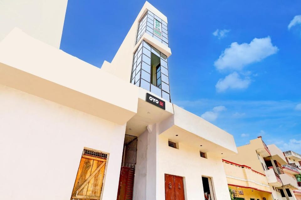 Hotel O BGPG House Hotel in Varanasi
