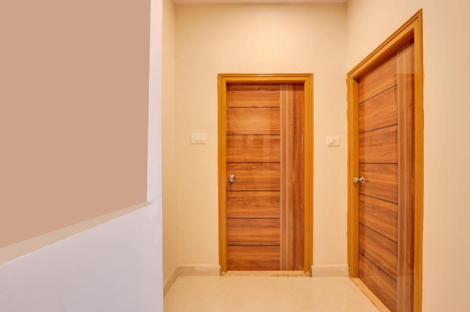 OYO Flagship Hotel Ragas Residency Hotel in Hyderabad
