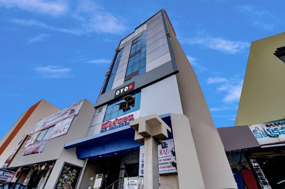 Super Hotel O Rajadhani Hotel in Guntur