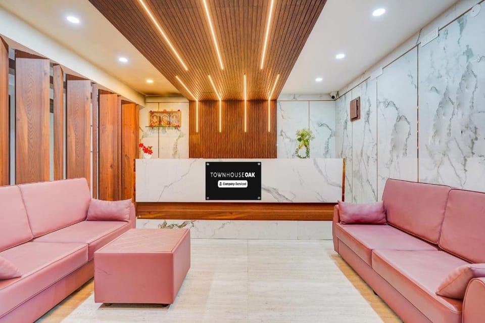 Super Townhouse Oak DLF Newtown Formerly South Square Hotel in Bengaluru
