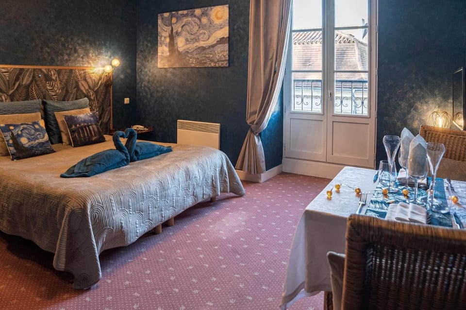 Hotel Auberge du Fin Chapon - Dordogne Hotel in Nouvelle-Aquitaine